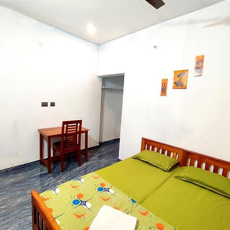 Raelyn'S Homestay Kochi Екстер'єр фото